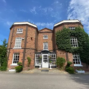 Hotel Hall, Rossett